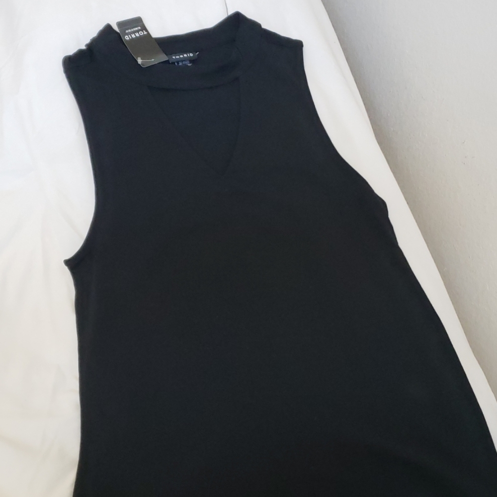 Black sleeveless choker top